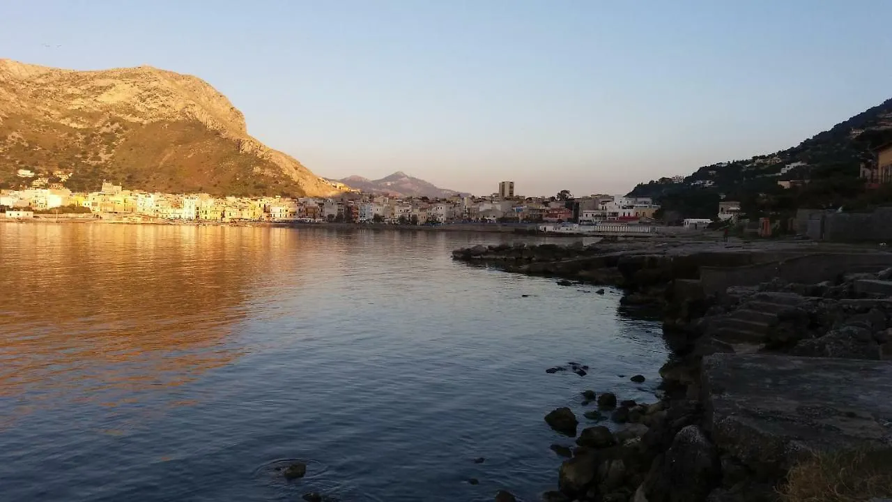 Da Mary Guest House Palermo 0*,
